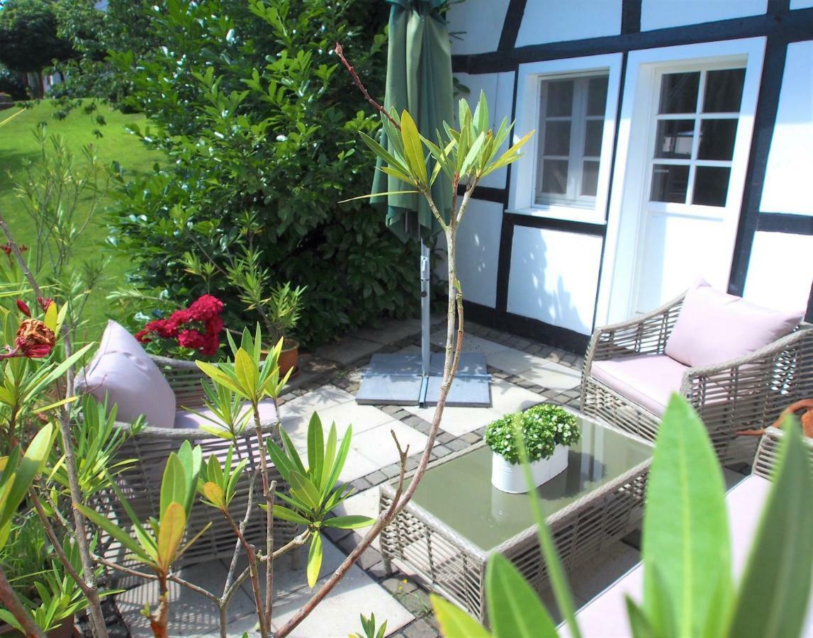 Ferienhaus Im Fachwerkhof 'Haus In Bewegung' Seelscheid 외부 사진